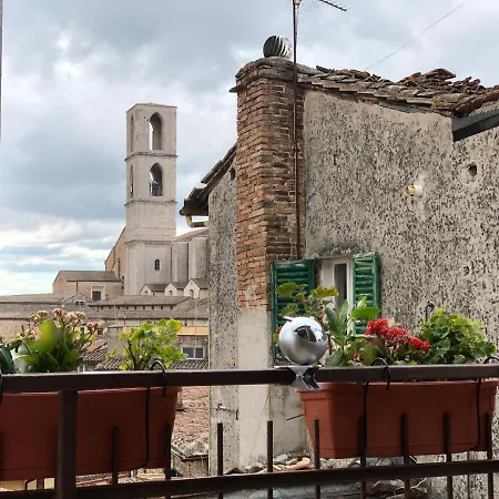 S. Ercolano 2* Περούτζια